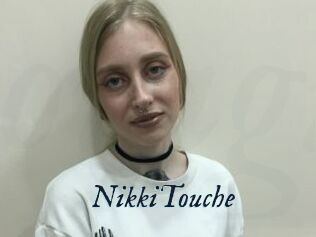 NikkiTouche