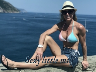 Sexy_little_milf