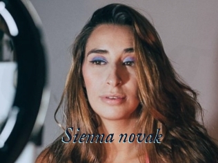 Sienna_novak