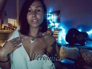 Veronnica